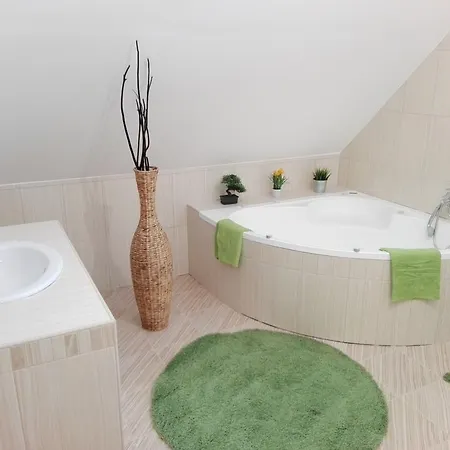 Apartament Sunny Garden *