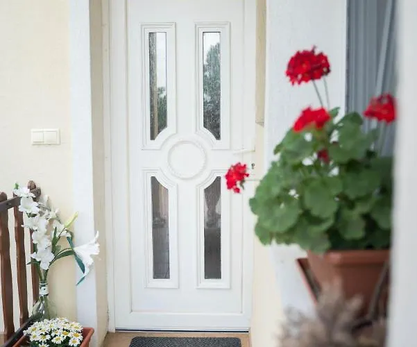 Sunny Garden Appartement